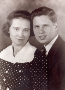 HP-LindaF-young-couple-1940s
